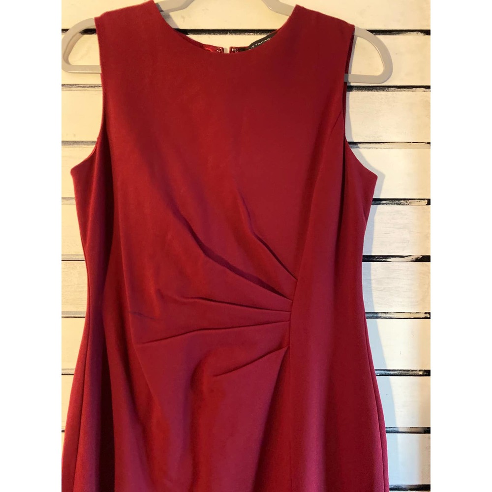 Elie Tahari womans dress size 6 sleeveless gathered waist fully lined sliming